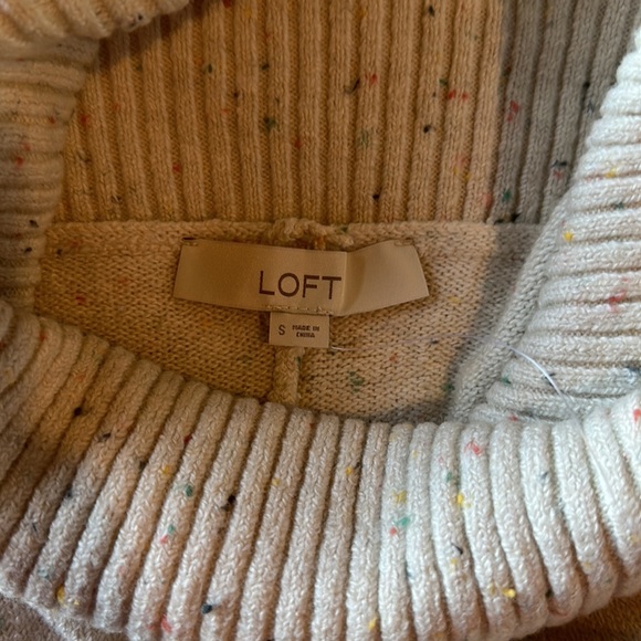 New with tags! Loft sweater - Picture 4 of 5
